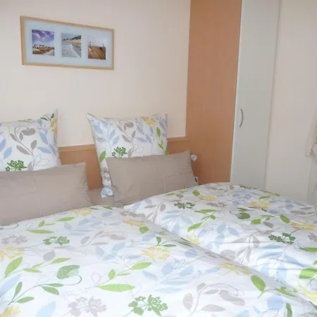 With 1 Bedroom *