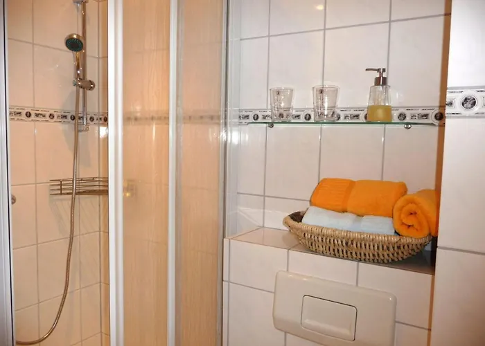 With 1 Bedroom Дом отдыха *